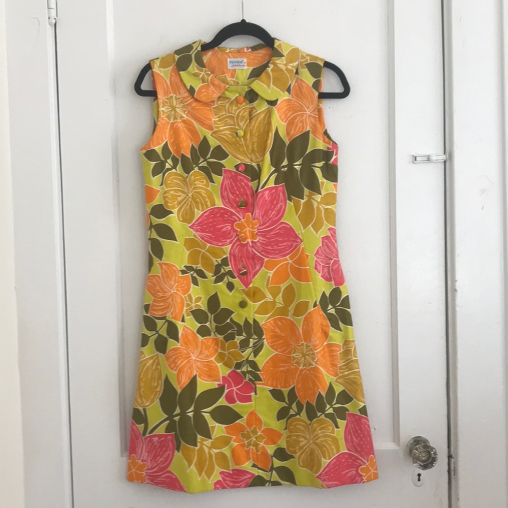 Vintage 1960s Flower Power Dress